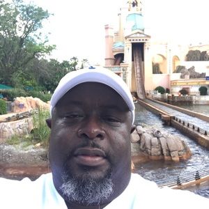 Meet your Posher, Eric